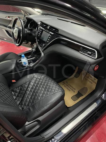 Toyota Camry 2018, фото 6