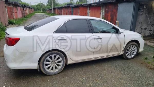Toyota Camry 2011, фото 3