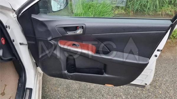 Toyota Camry 2011, фото 9