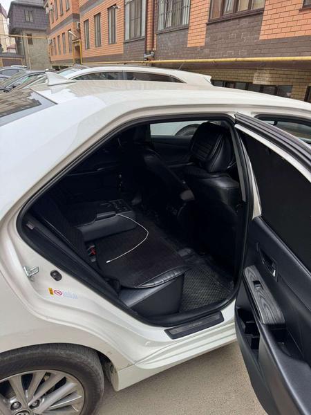Toyota Camry 2016, фото 8