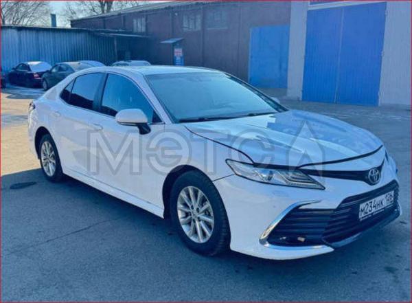 Toyota Camry 2019, фото 3