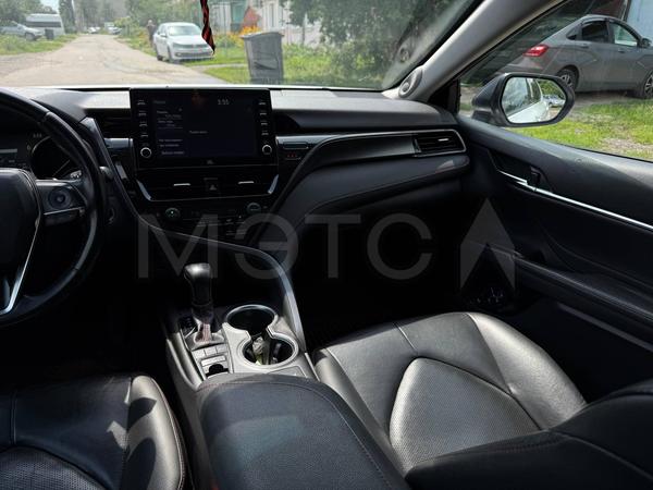 Toyota Camry 2021, фото 17