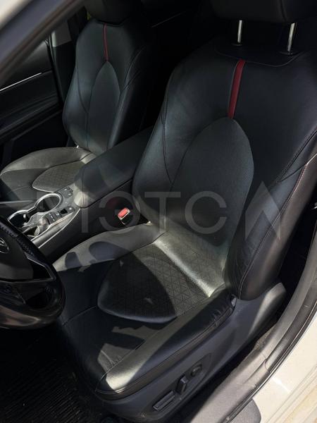 Toyota Camry 2021, фото 13