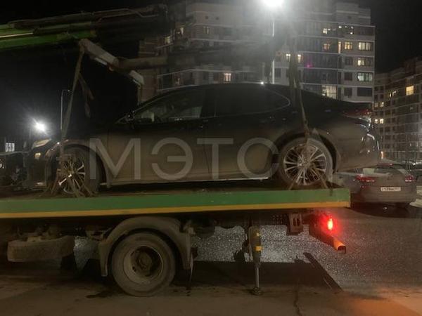 Toyota Camry 2018, фото 10