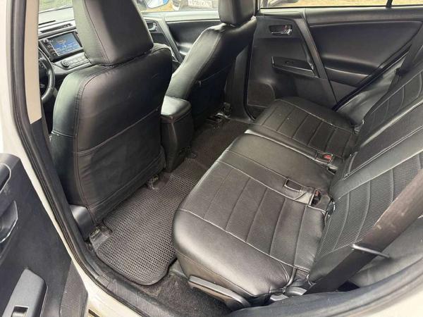 Toyota RAV4 2018, фото 8
