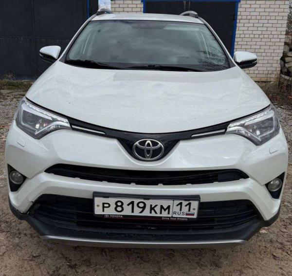 Toyota RAV4 2018, фото 3