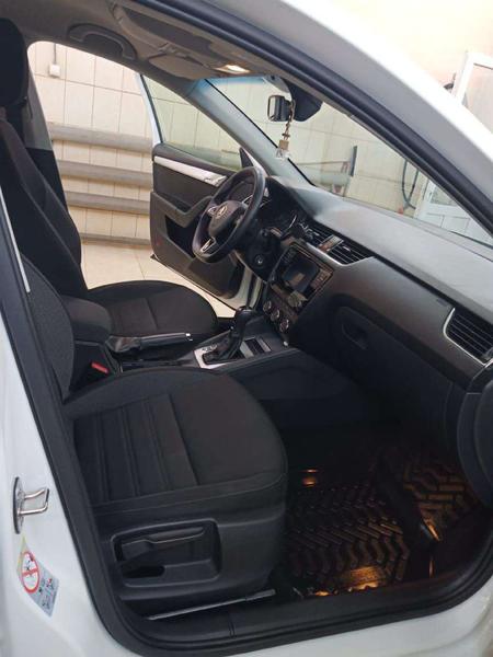 Skoda Octavia 2018, фото 6