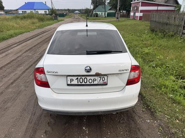 Skoda Rapid 2014, фото 3