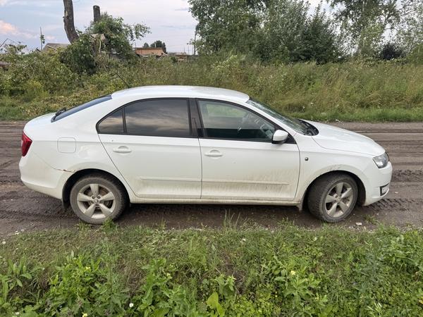 Skoda Rapid 2014, фото 2