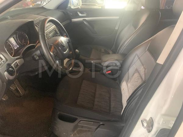 Skoda Octavia 2012, фото 7