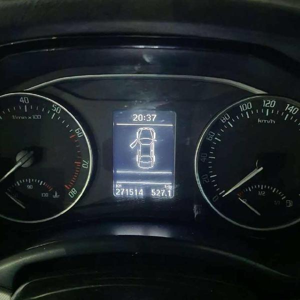 Skoda Octavia 2010, фото 11