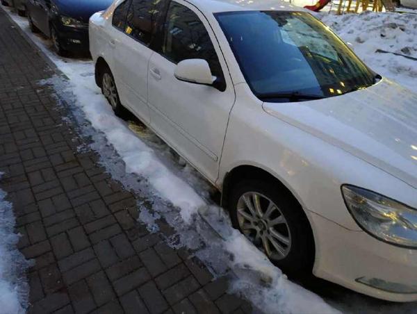 Skoda Octavia 2010, фото 4