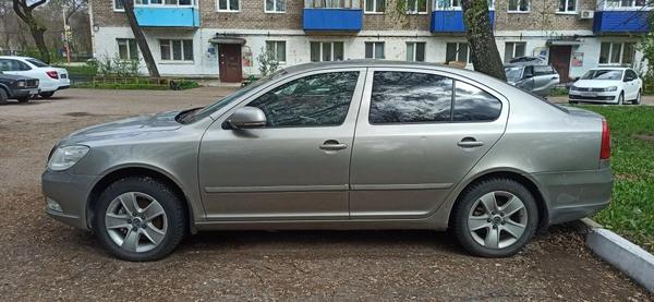 Skoda Octavia 2011, фото 6