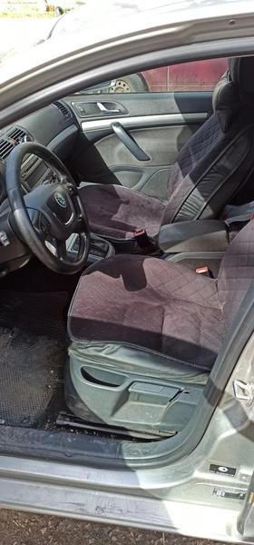 Skoda Octavia 2011, фото 9