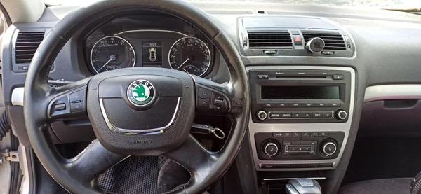 Skoda Octavia 2011, фото 10