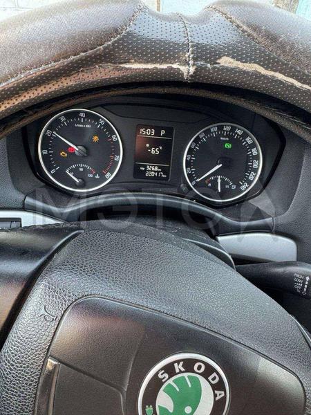 Skoda Octavia 2011, фото 6