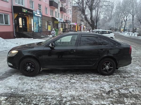 Skoda Octavia 2010, фото 2