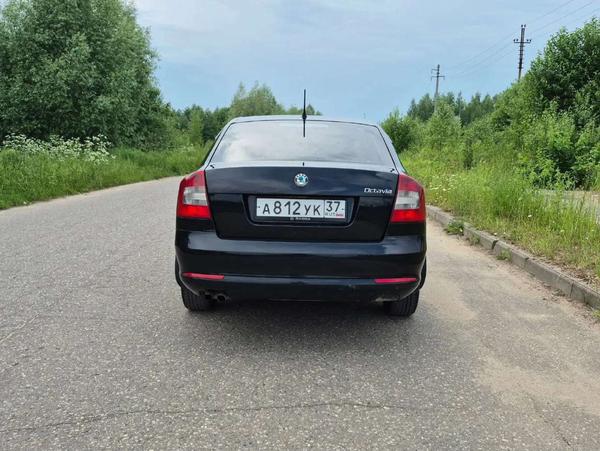 Skoda Octavia 2011, фото 2