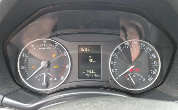 Skoda Octavia 2011, фото 8