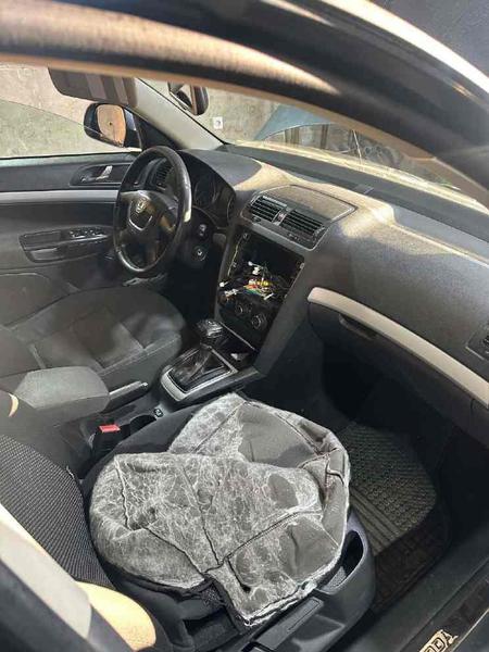 Skoda Octavia 2009, фото 10
