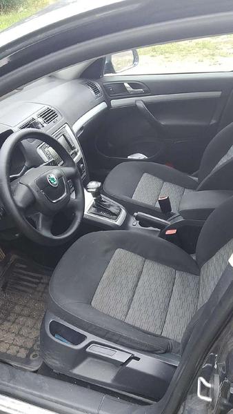 Skoda Octavia 2009, фото 3