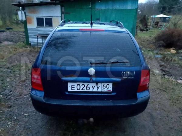 Skoda Octavia 2010, фото 4