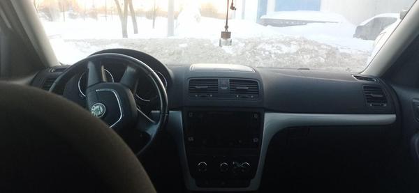 Skoda Yeti 2011, фото 2