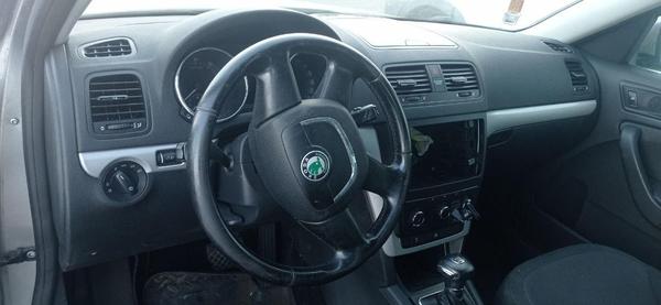 Skoda Yeti 2011, фото 7