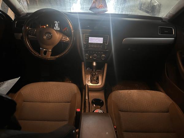 Volkswagen Jetta 2013, фото 2
