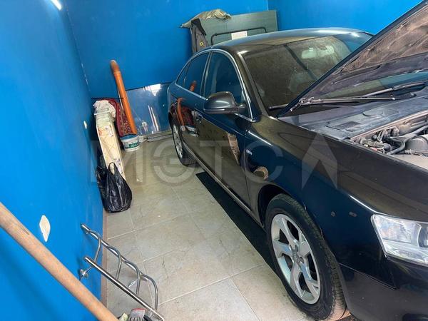 Audi A6 2010, фото 2