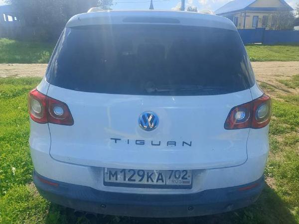 Volkswagen Tiguan 2010, фото 9