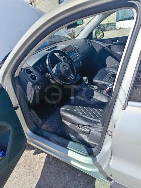 Volkswagen Tiguan 2010, фото 8