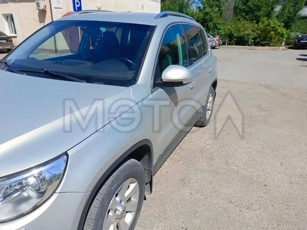 Volkswagen Tiguan 2010, фото 3