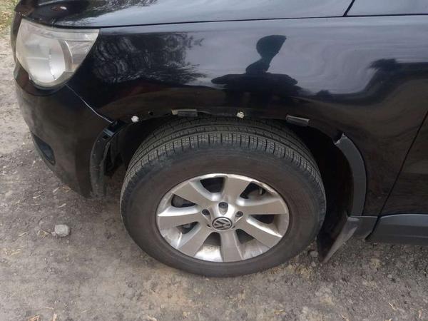 Volkswagen Tiguan 2011, фото 3