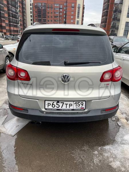 Volkswagen Tiguan 2011, фото 2