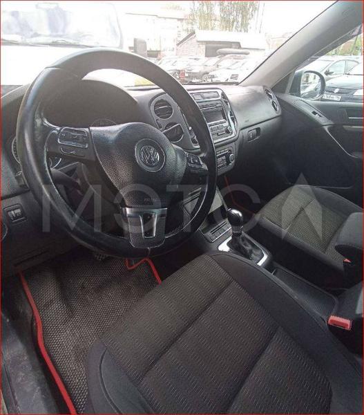 Volkswagen Tiguan 2011, фото 9