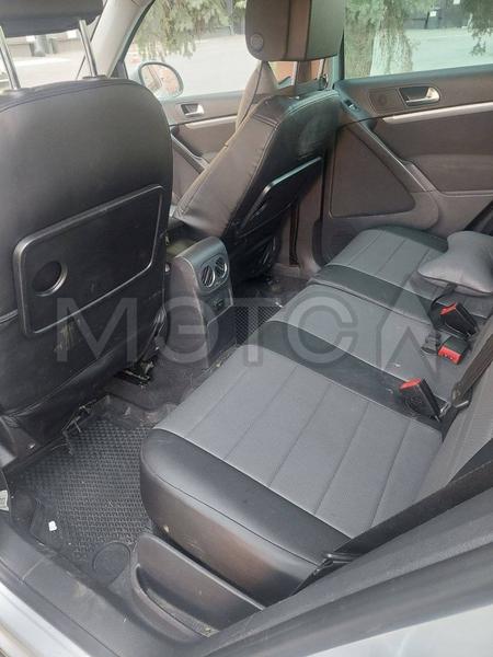 Volkswagen Tiguan 2011, фото 11