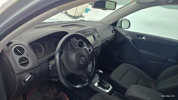 Volkswagen Tiguan 2011, фото 2