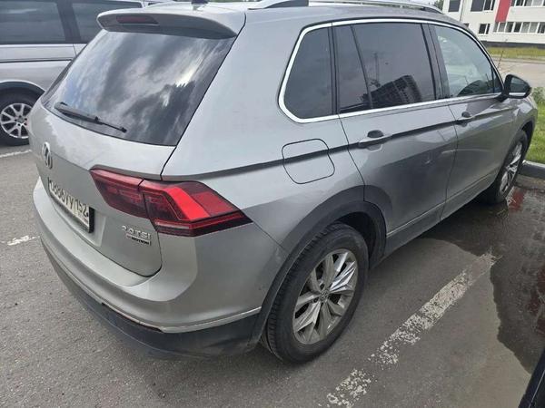 Volkswagen Tiguan 2017, фото 2