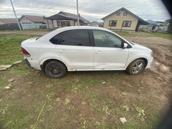 Volkswagen Polo 2010, фото 4