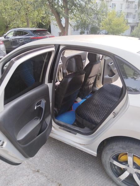 Volkswagen Polo 2010, фото 15