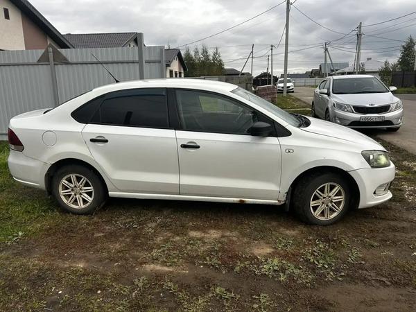 Volkswagen Polo 2011, фото 2