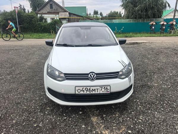 Volkswagen Polo 2015, фото 2