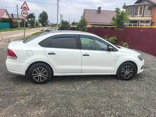 Volkswagen Polo 2015, фото 3