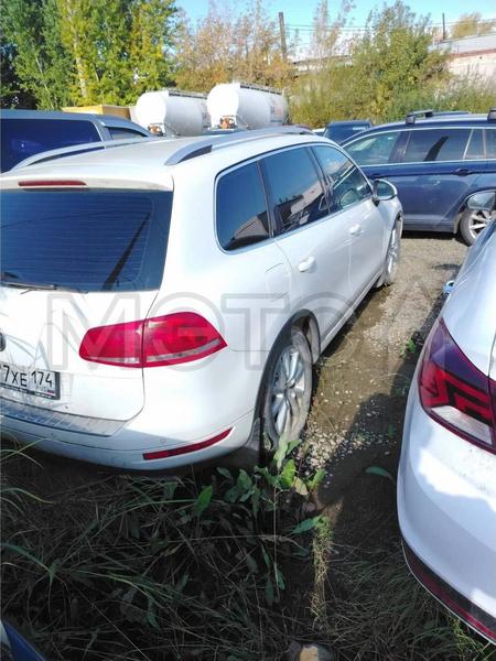 Volkswagen Touareg 2012, фото 5