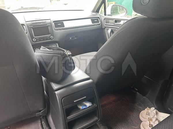 Volkswagen Touareg 2013, фото 10