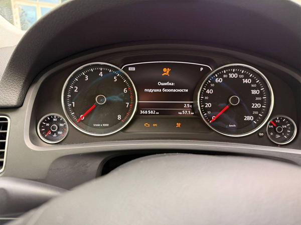 Volkswagen Touareg 2013, фото 10