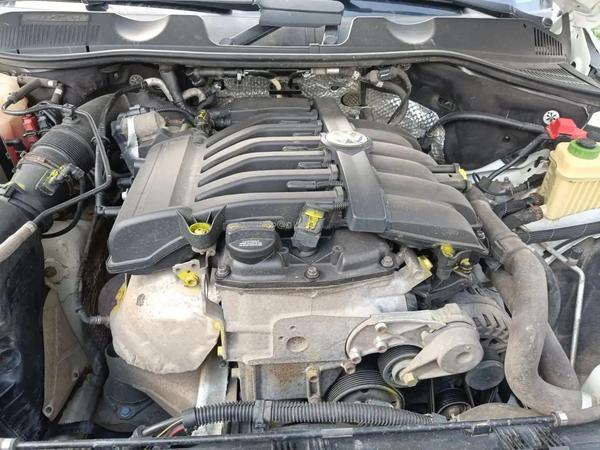 Volkswagen Touareg 2014, фото 11