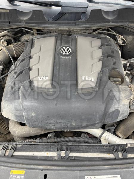 Volkswagen Touareg 2015, фото 13