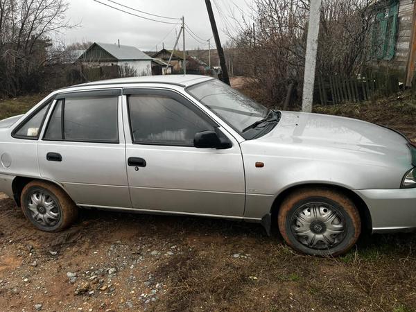 Daewoo Nexia 2011, фото 3